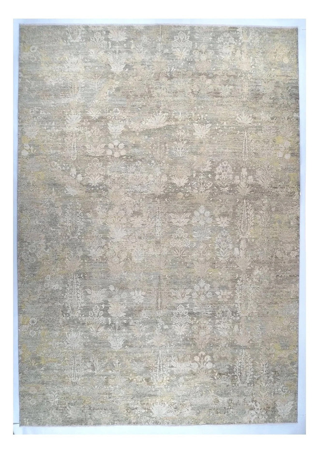 10'1"x14'4" Eram, Transitional