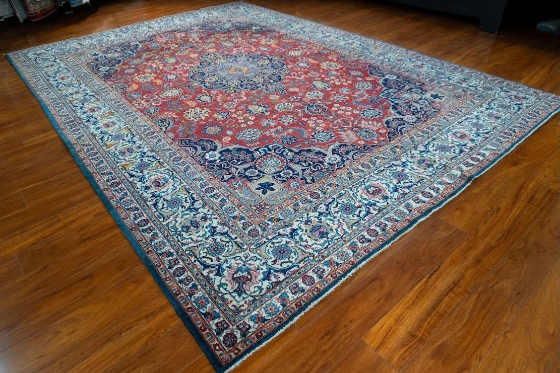 9'4"x12'4" Kashan, Antique