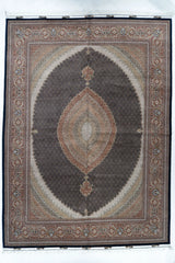 9'8"x13'4" Tabriz, Classic
