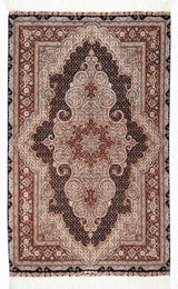3'4"x5'2" Tabriz, Classic