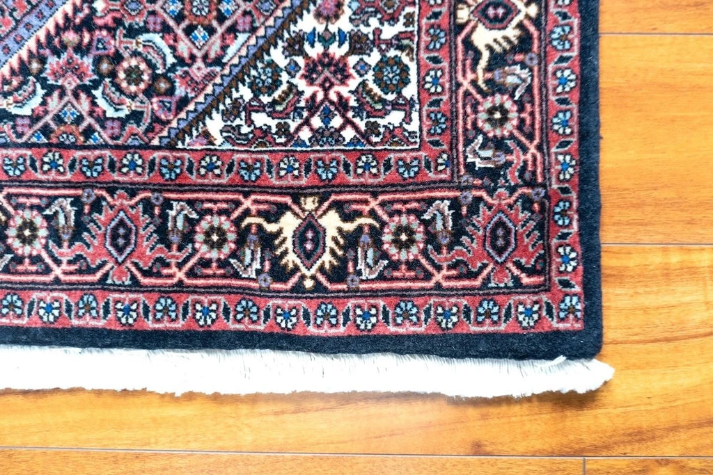 3'x5'2" Bijar, Classic