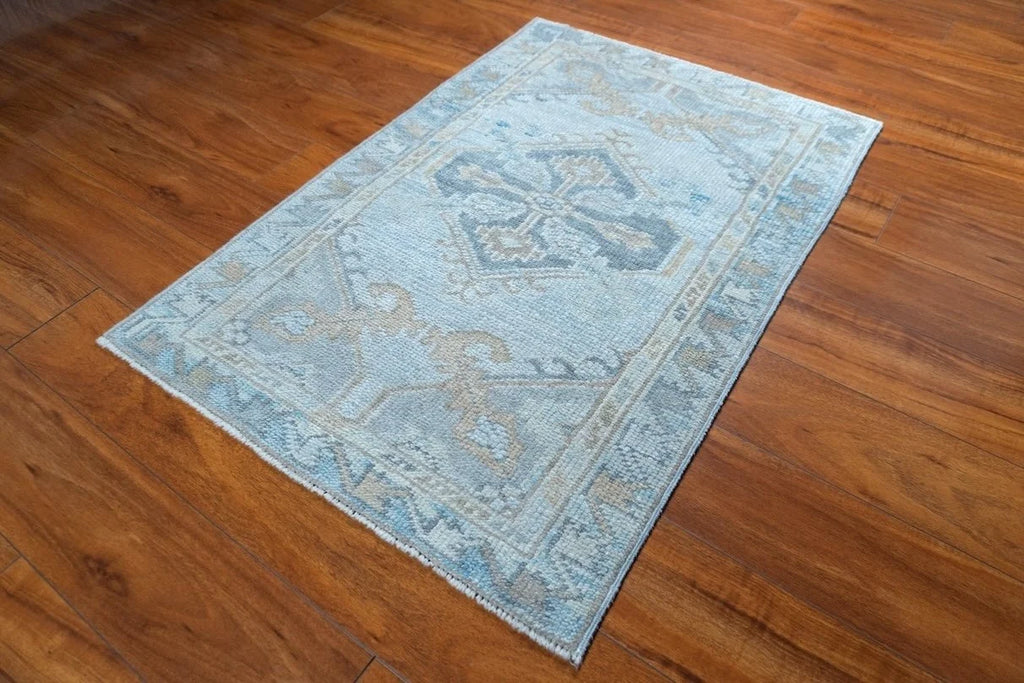 2'5"x3'7" Oushak, Classic