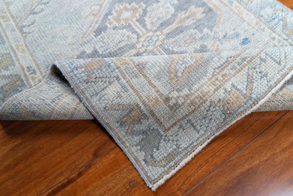 2'5"x3'7" Oushak, Classic
