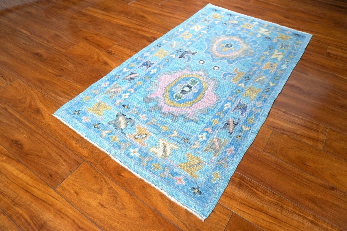 2'8"x4'9" Oushak, Classic