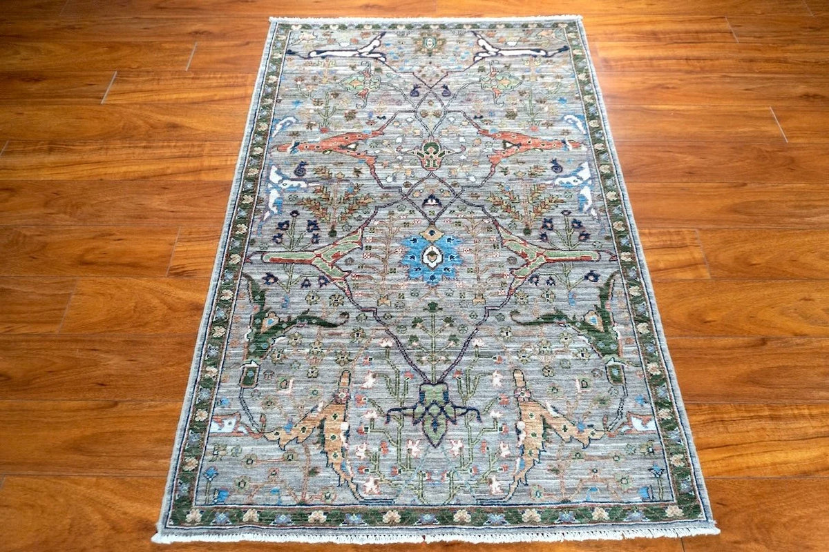 3'2"x4'10" Farahan, Classic