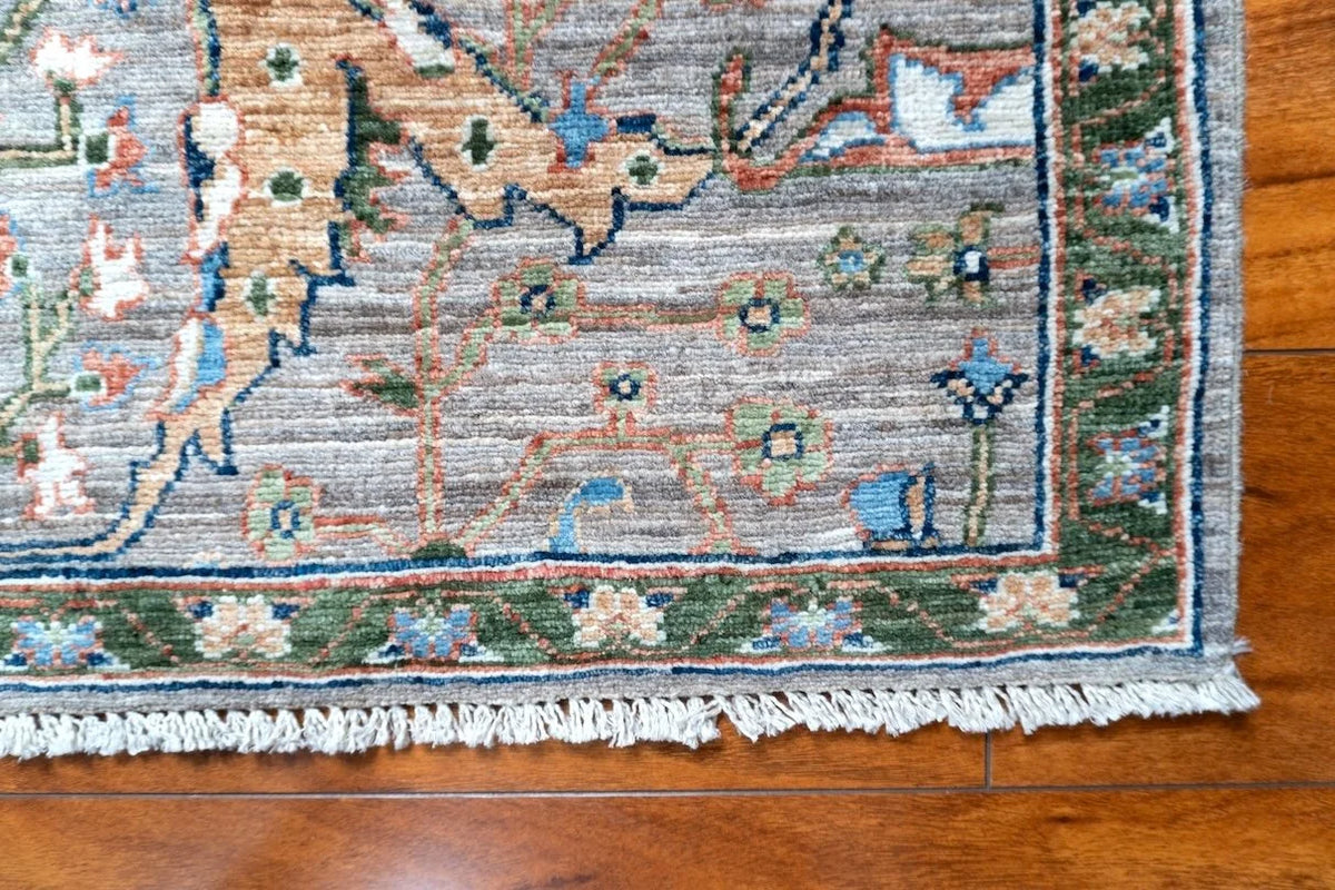 3'2"x4'10" Farahan, Classic