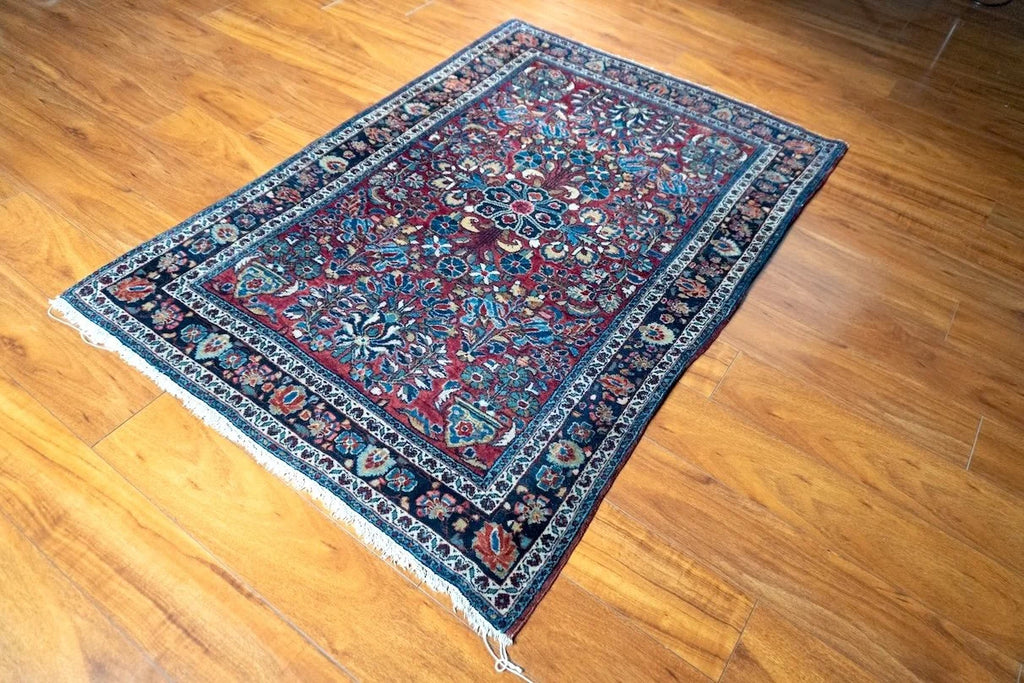 3'5"x5' Antique Persian Sarouk