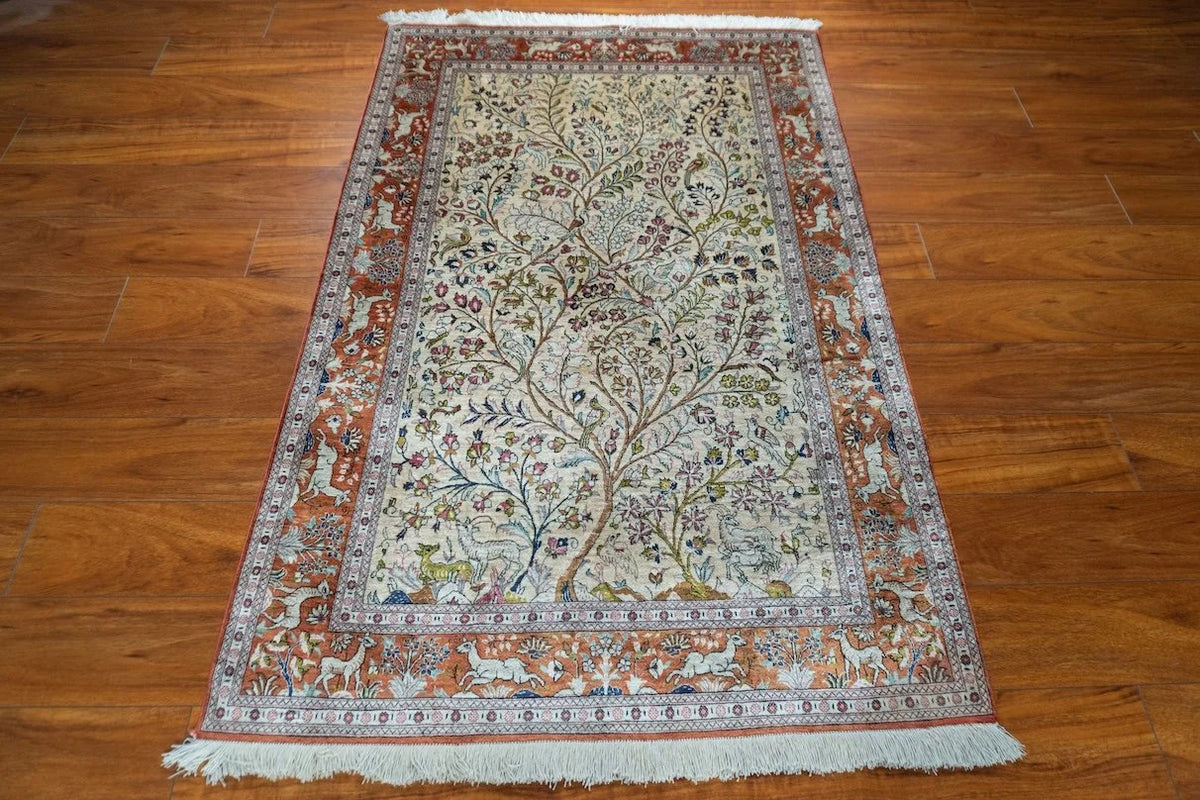 3'3"x5'8" Qum, Classic