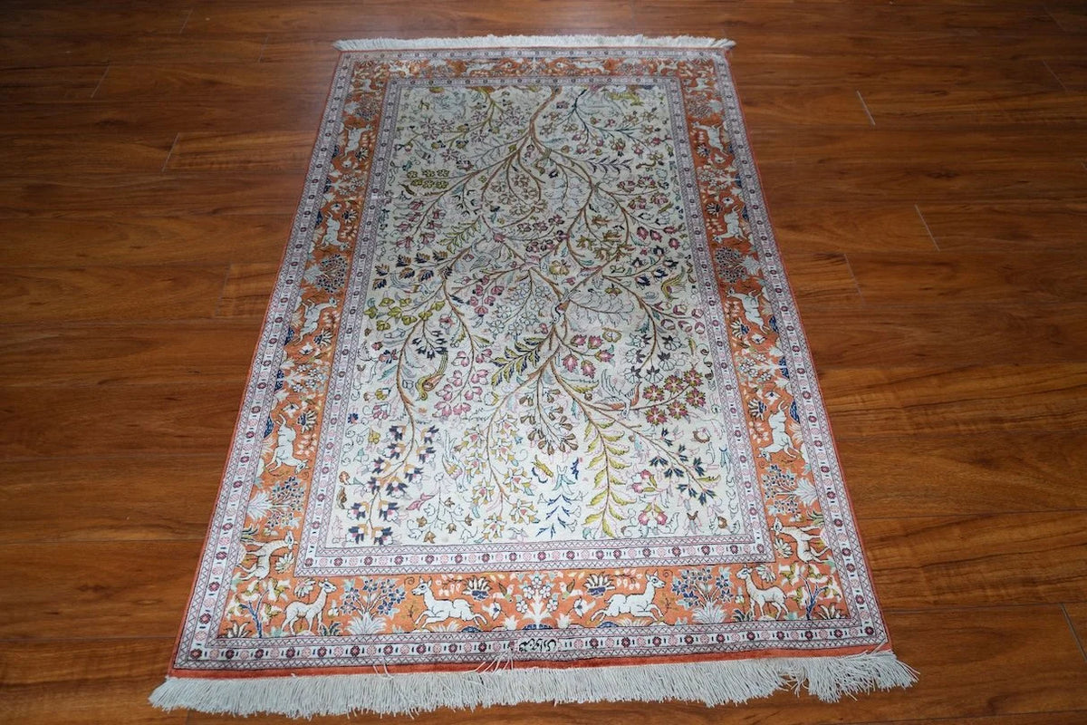 3'3"x5'8" Qum, Classic