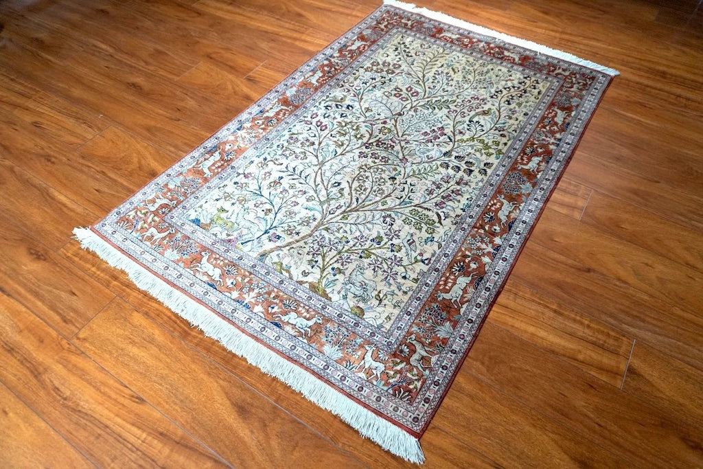 3'3"x5'8" Qum, Classic
