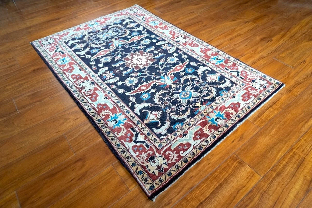 3'3"x4'11" Bijar, Classic
