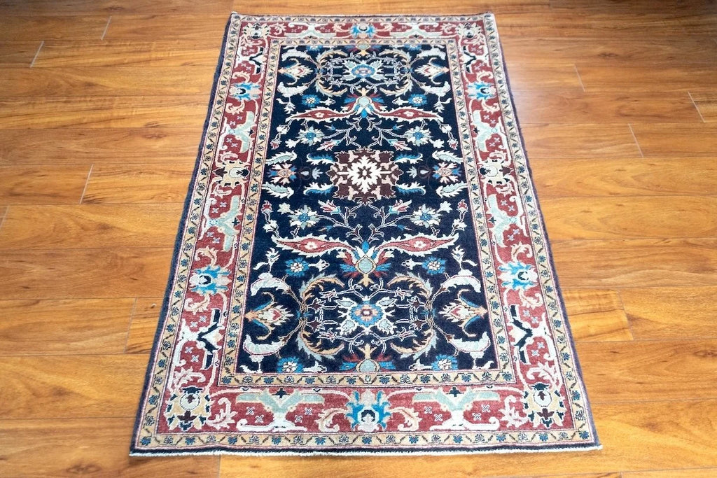 3'3"x4'11" Bijar, Classic