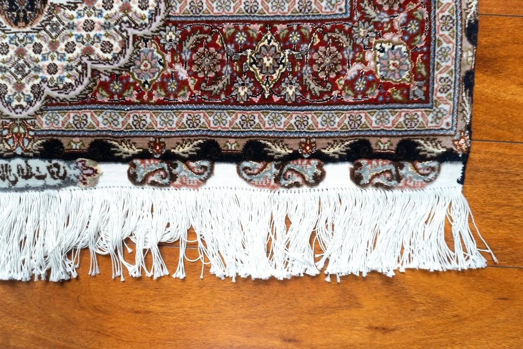 3'5"x5'5" Tabriz, Classic