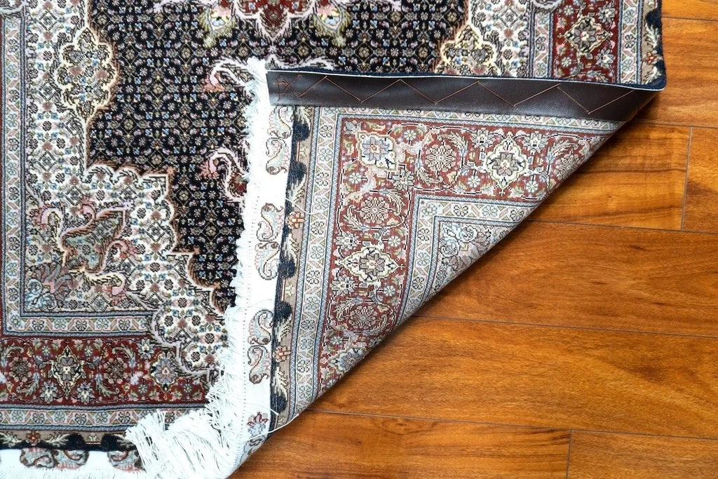 3'5"x5'5" Tabriz, Classic