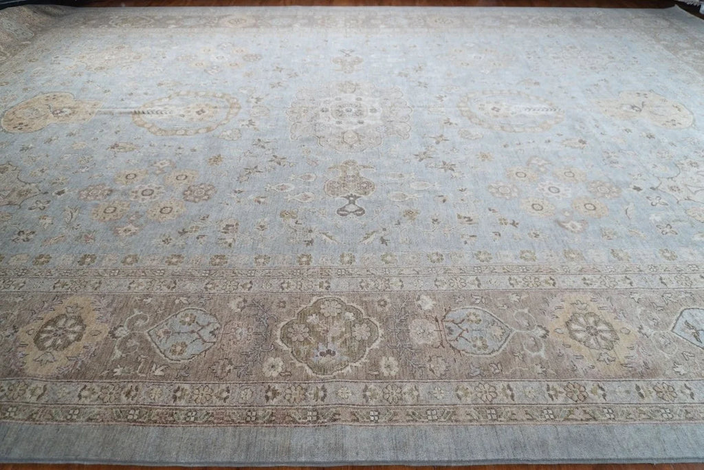 12'x17'8" Sultanabad, Classic