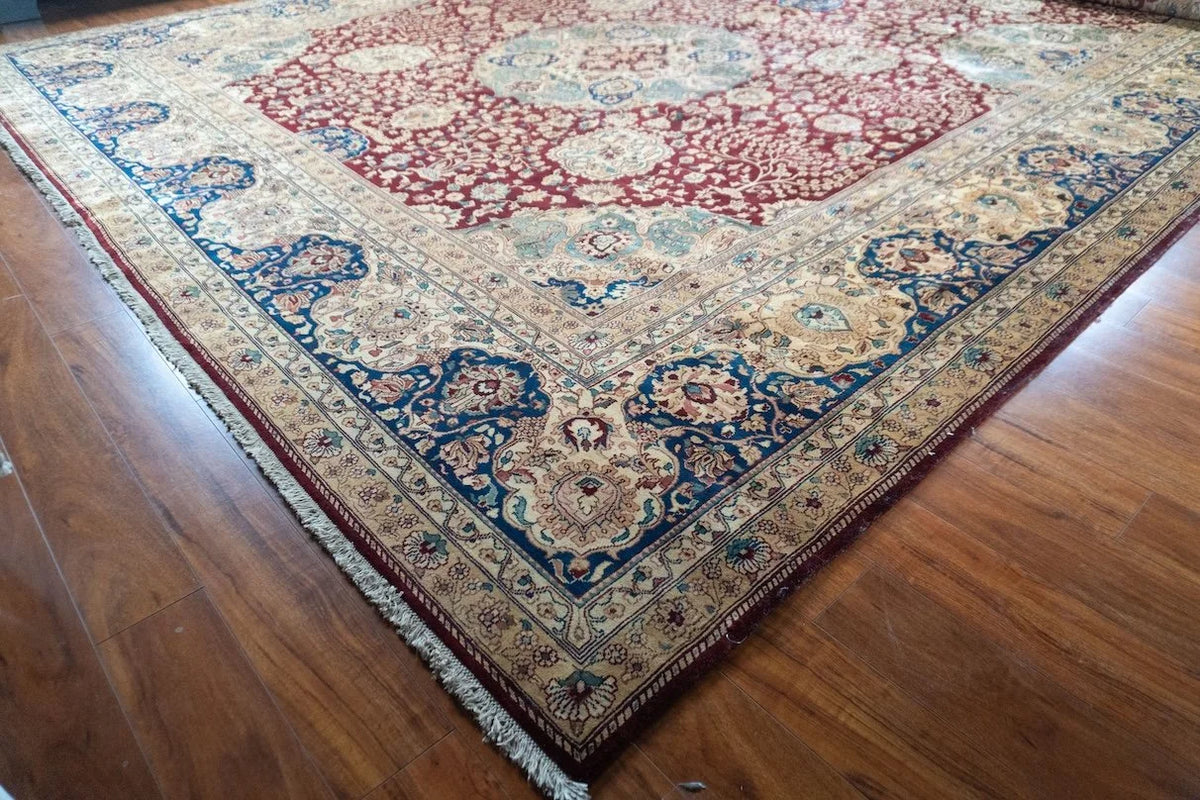 12'4"x19'6" Agra, Classic