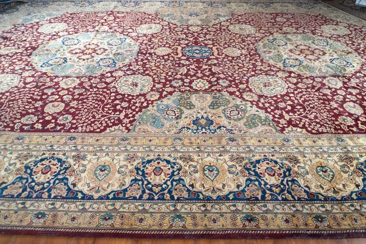 12'4"x19'6" Agra, Classic