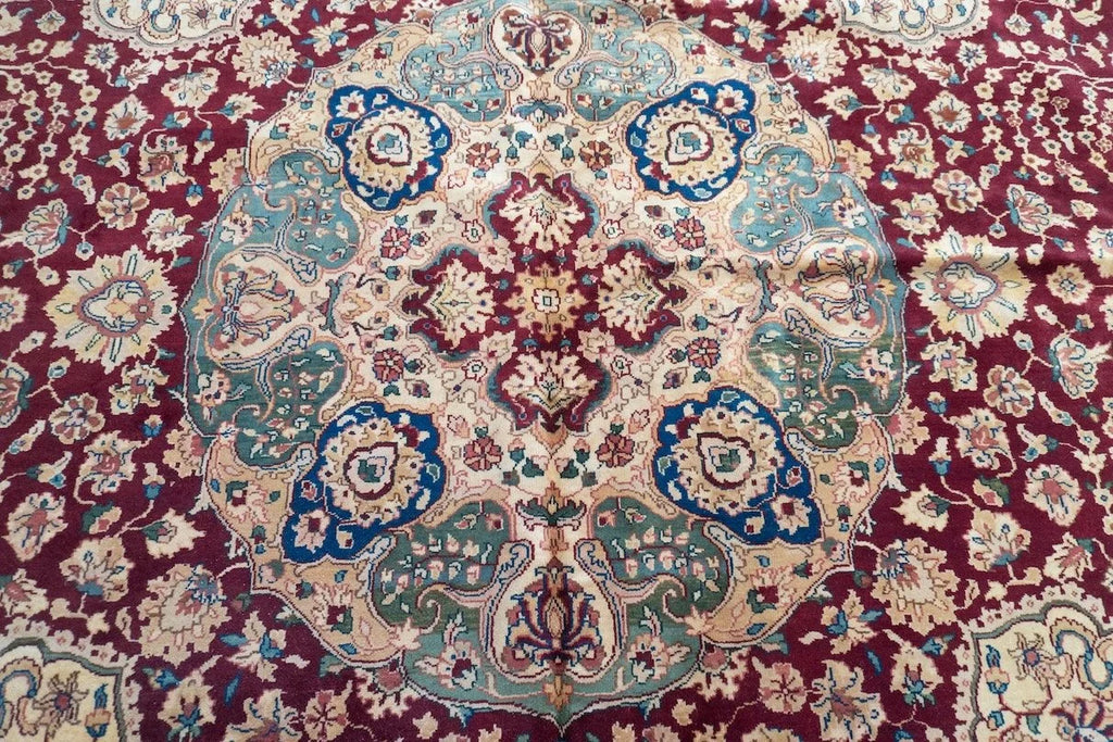 12'4"x19'6" Agra, Classic