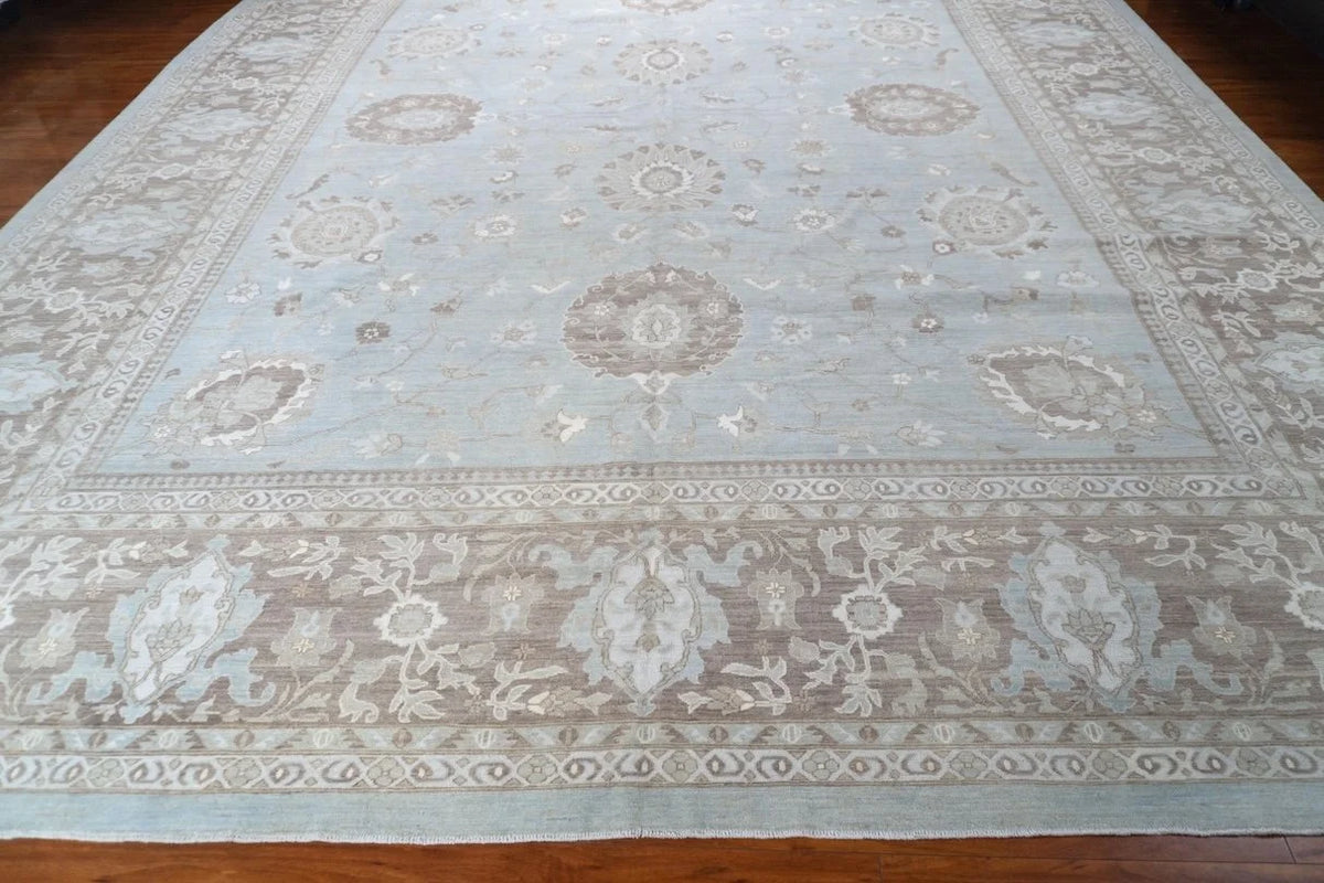 12'x15'4" Sultanabad, Classic