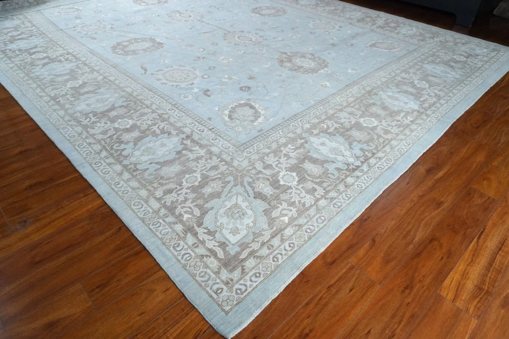 12'x15'4" Sultanabad, Classic
