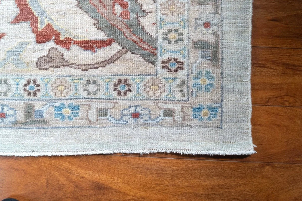 12'10"x14'7" Sultanabad, Classic