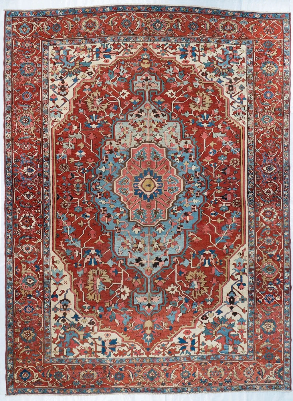 9'10"x13'4" Serapi, Antique