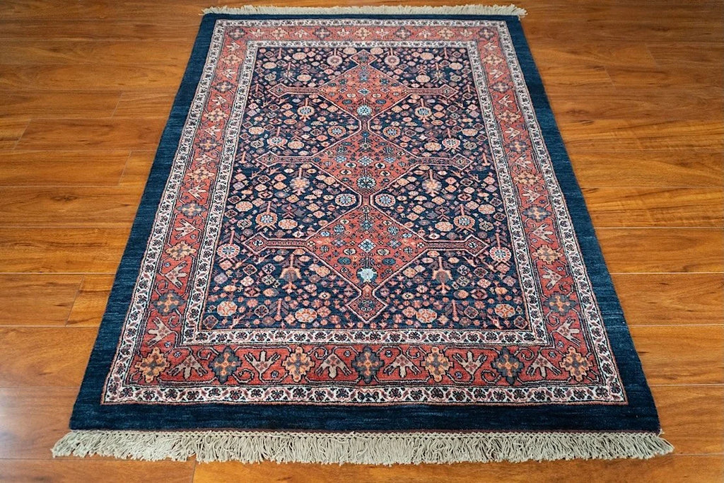 4'x5'1" Qashqaii, Tribal