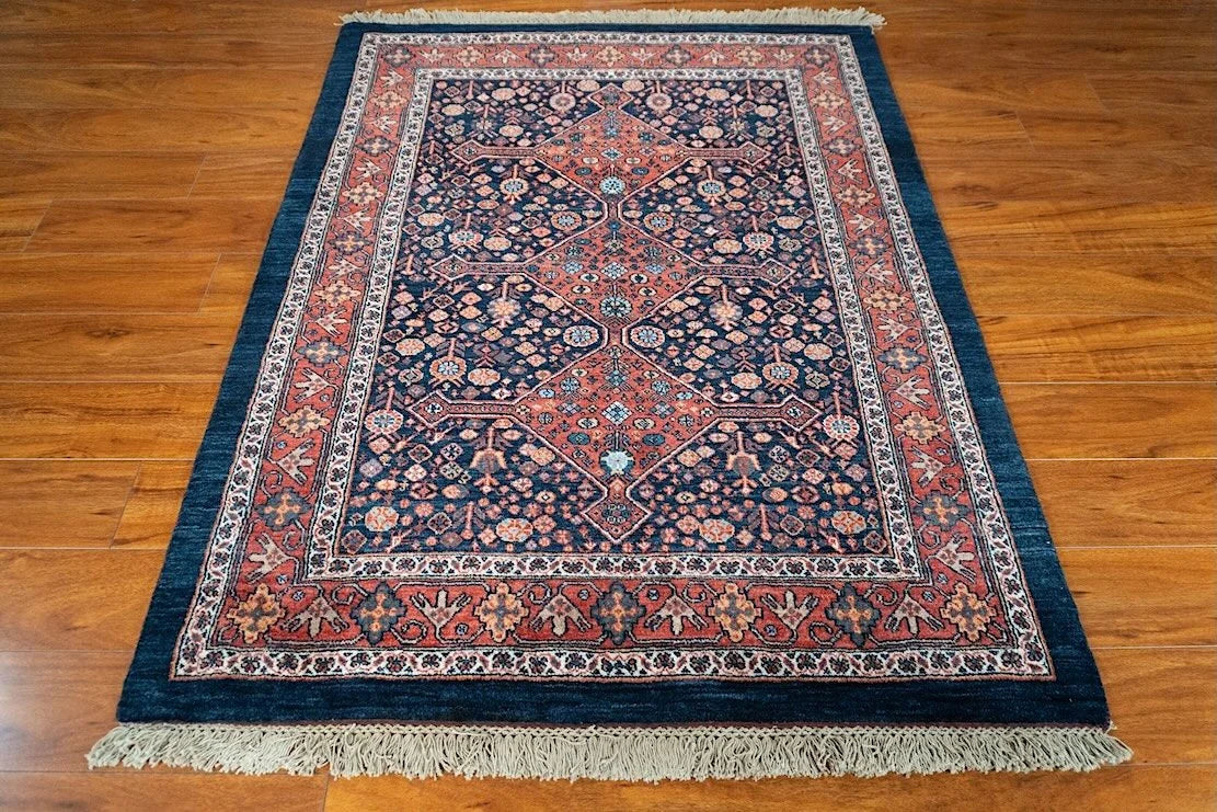 4'x5'1" Qashqaii, Tribal