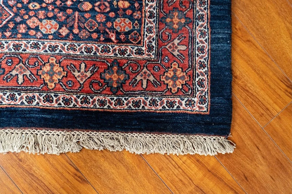 4'x5'1" Qashqaii, Tribal