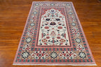 4'x5'10" Yastik, Tribal