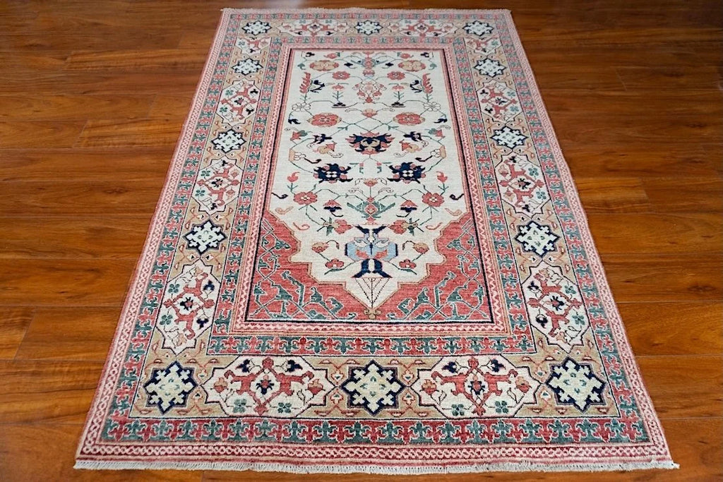 4'x5'10" Yastik, Tribal