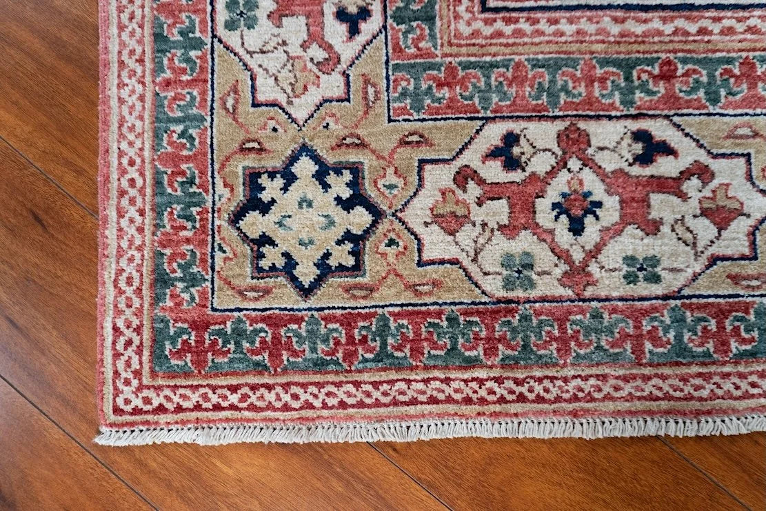 4'x5'10" Yastik, Tribal