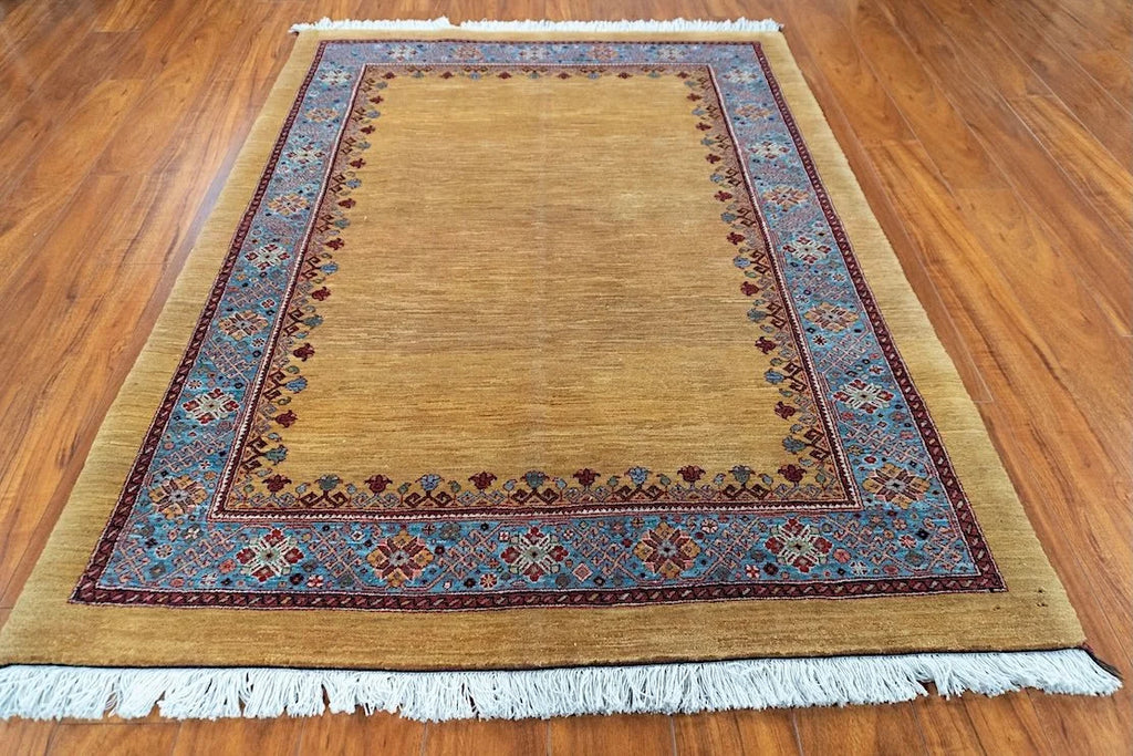 4'4"x5'10" Qashqaii, Tribal