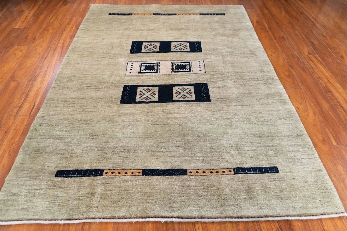 5'x7' Gabbeh, Modern