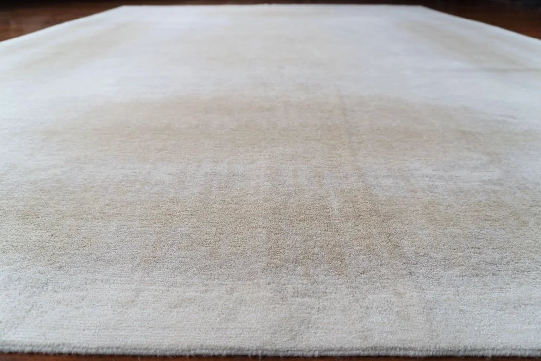 8'x10' Tomis, Modern