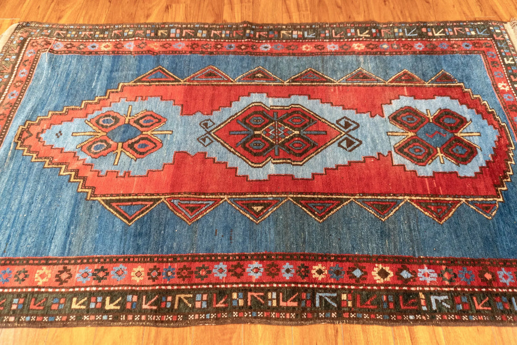 4'3"x8' Kurd, Antique