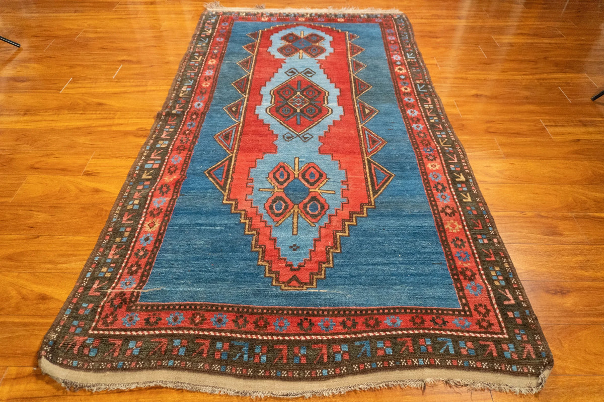 4'3"x8' Kurd, Antique