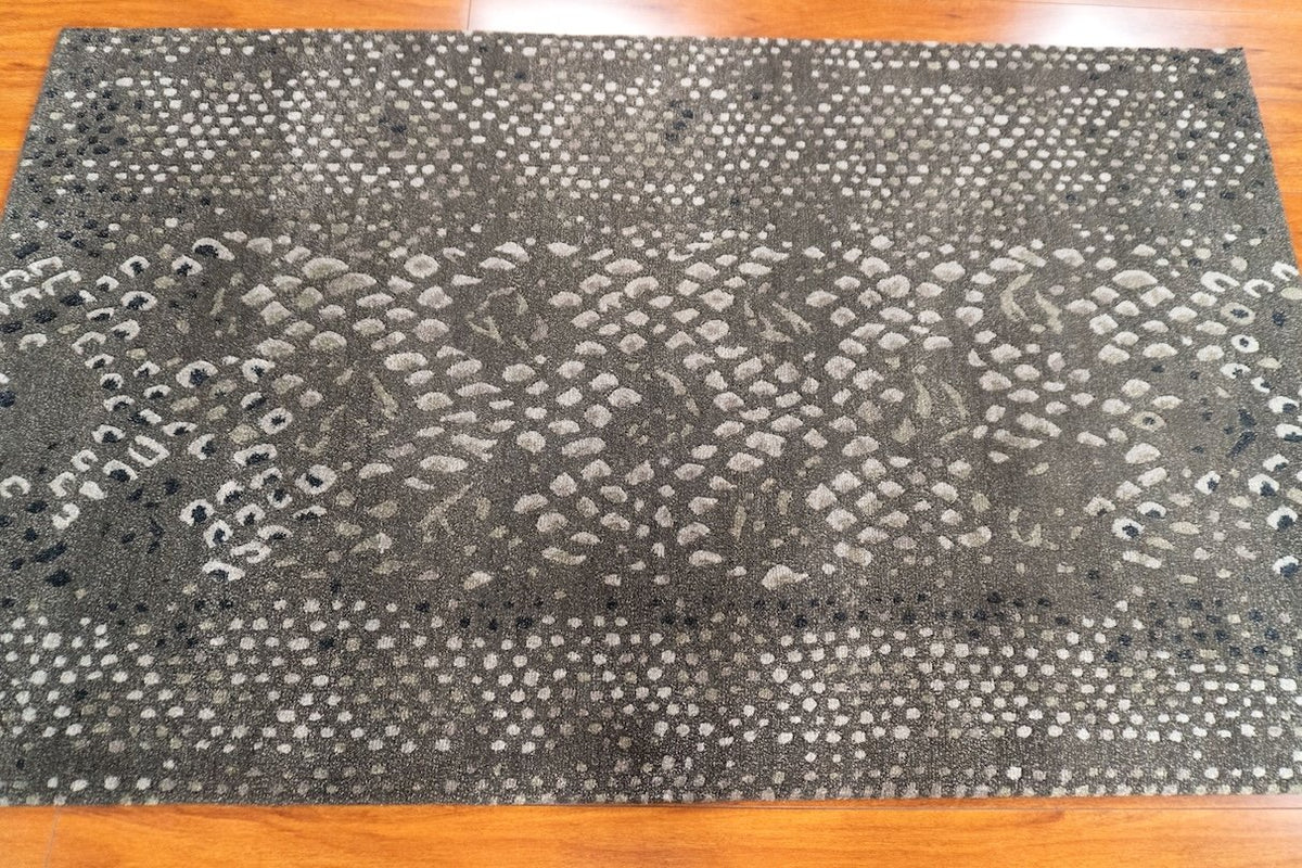 3'x5'1" Serengeti, Modern