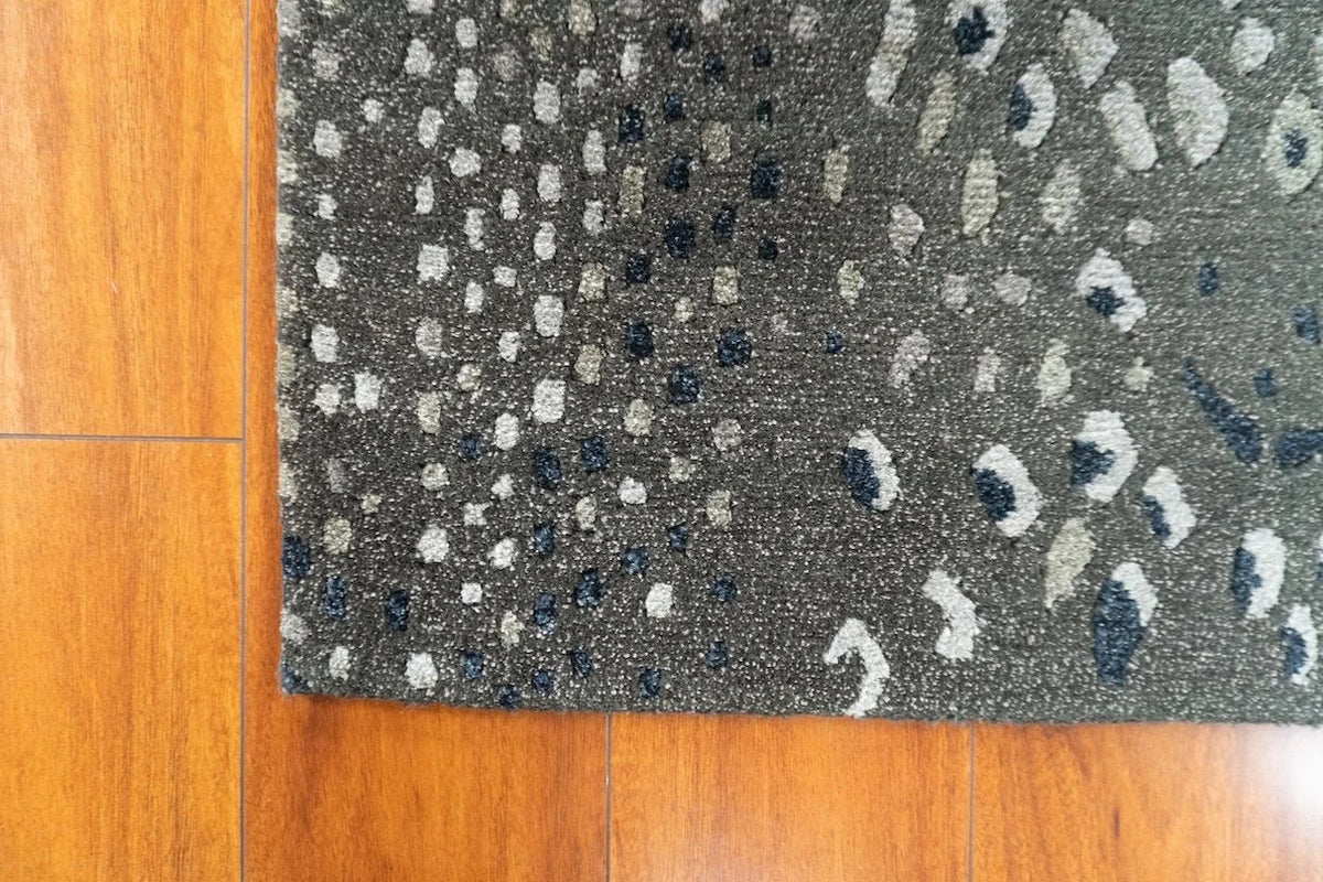 3'x5'1" Serengeti, Modern