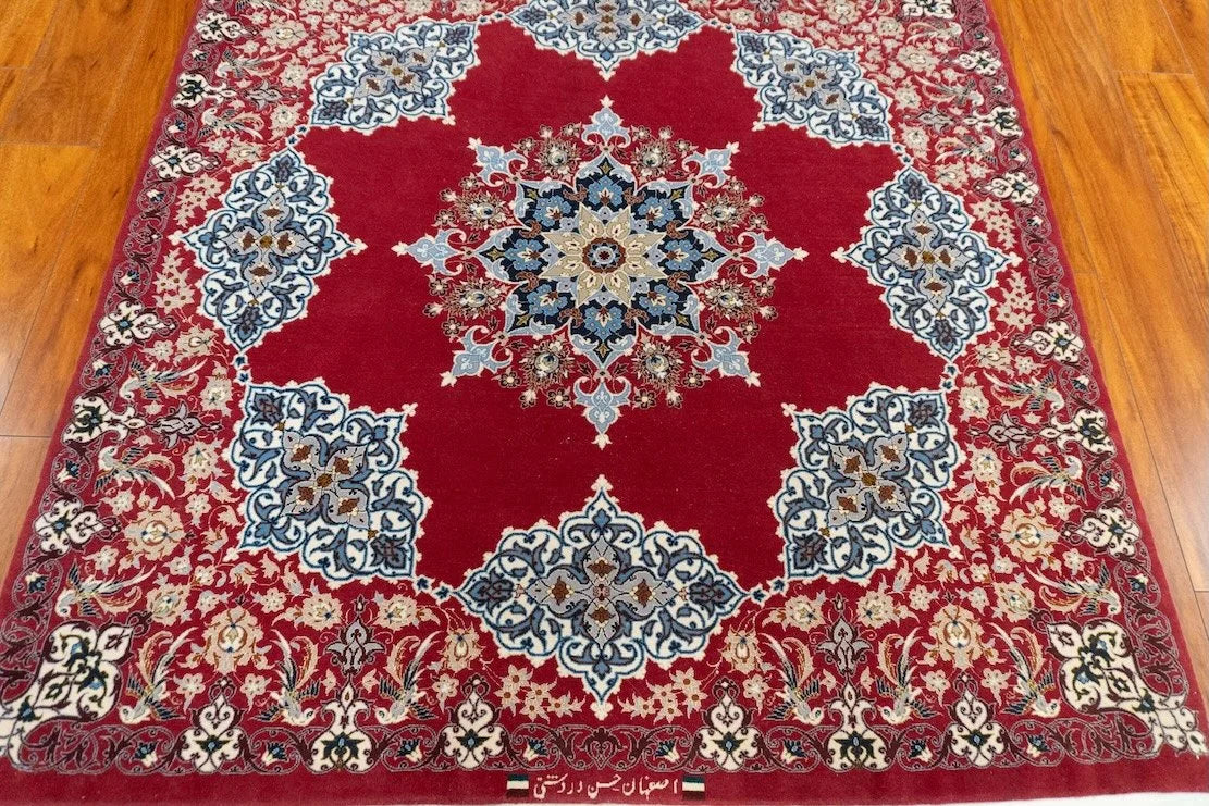 4'4"x 4'9" Isfahan, Classic