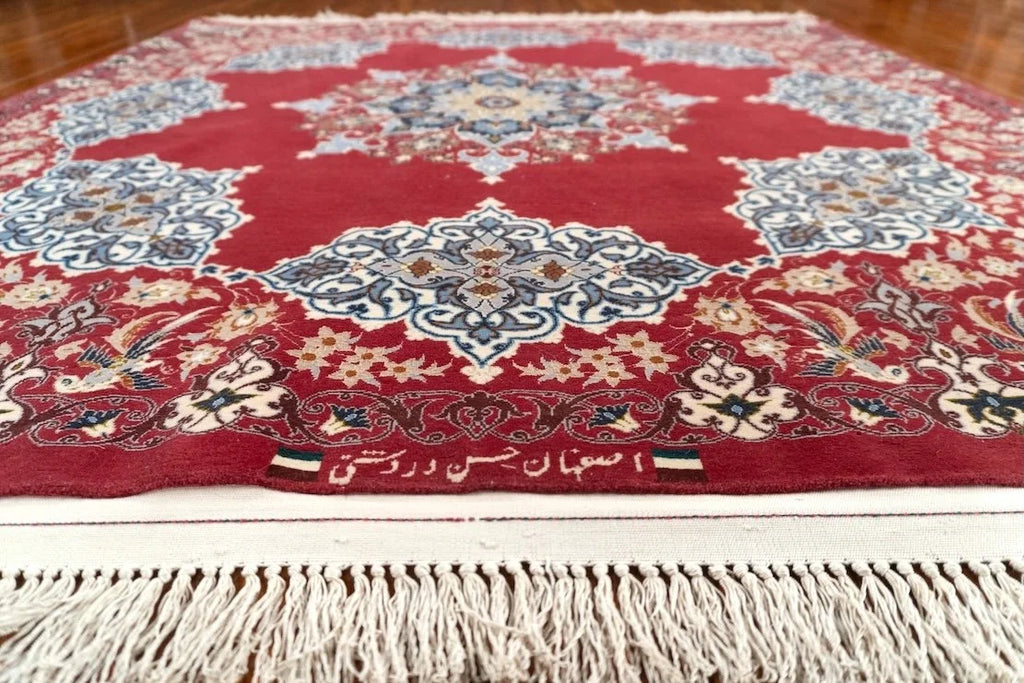 4'4"x 4'9" Isfahan, Classic