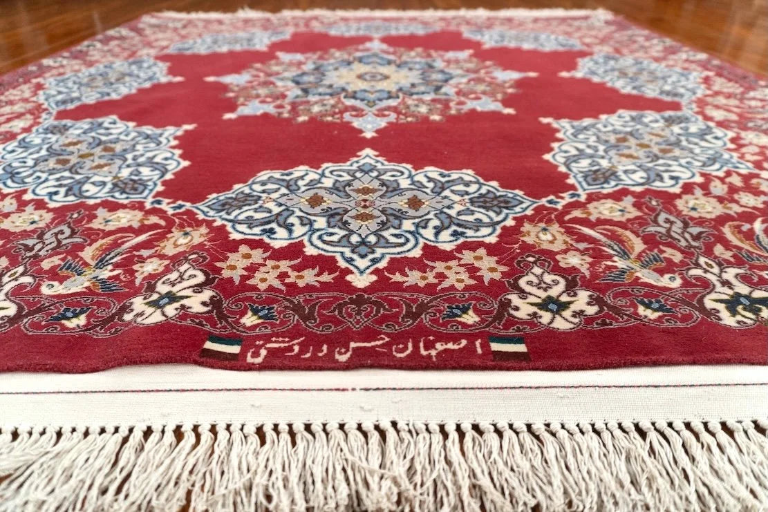 4'4"x 4'9" Isfahan, Classic