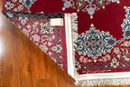 4'4"x 4'9" Isfahan, Classic