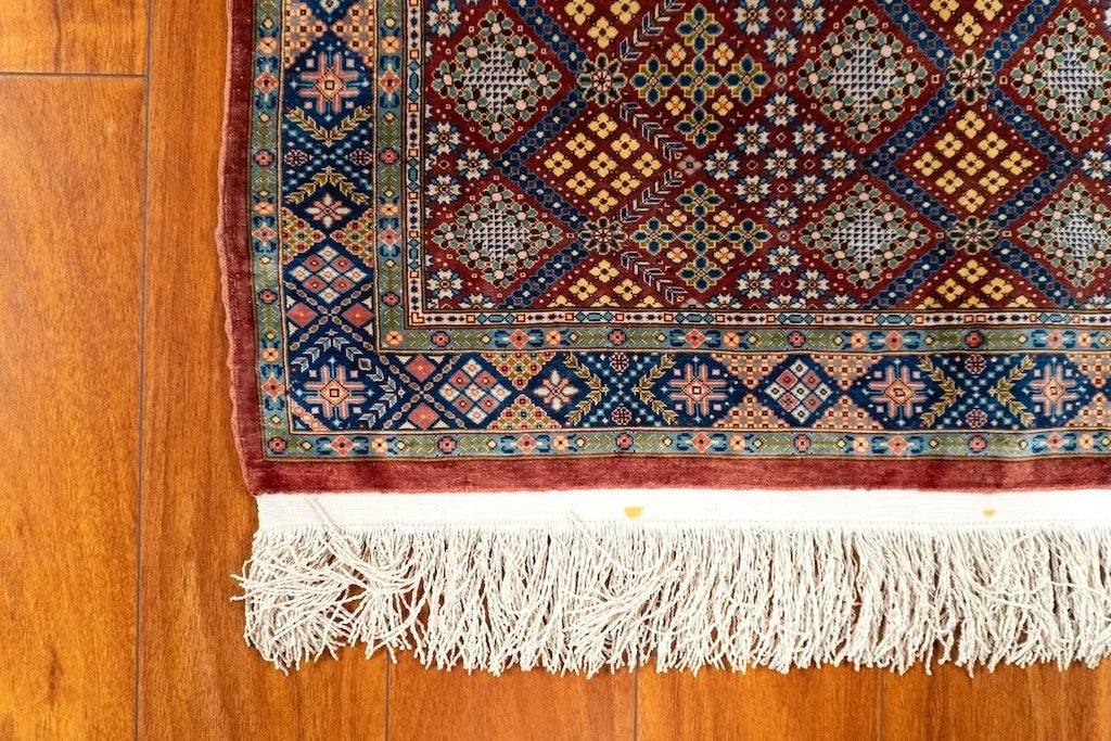 2'9"x 4'10" Hereke, Classic