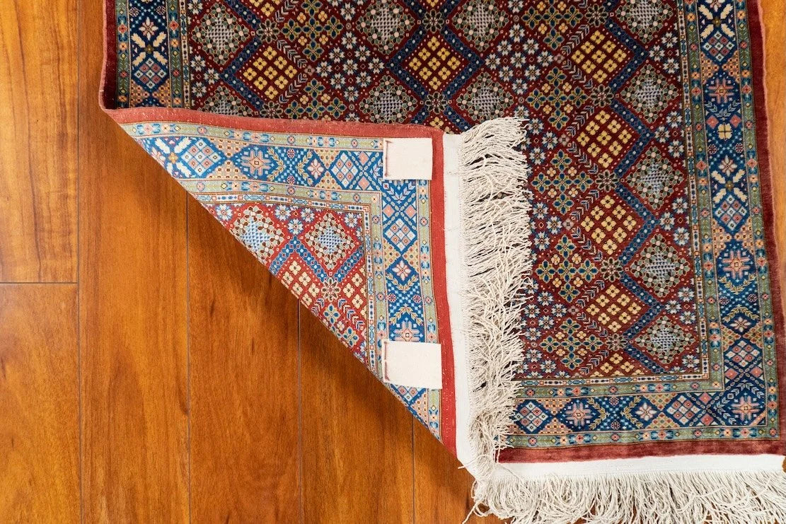 2'9"x 4'10" Hereke, Classic