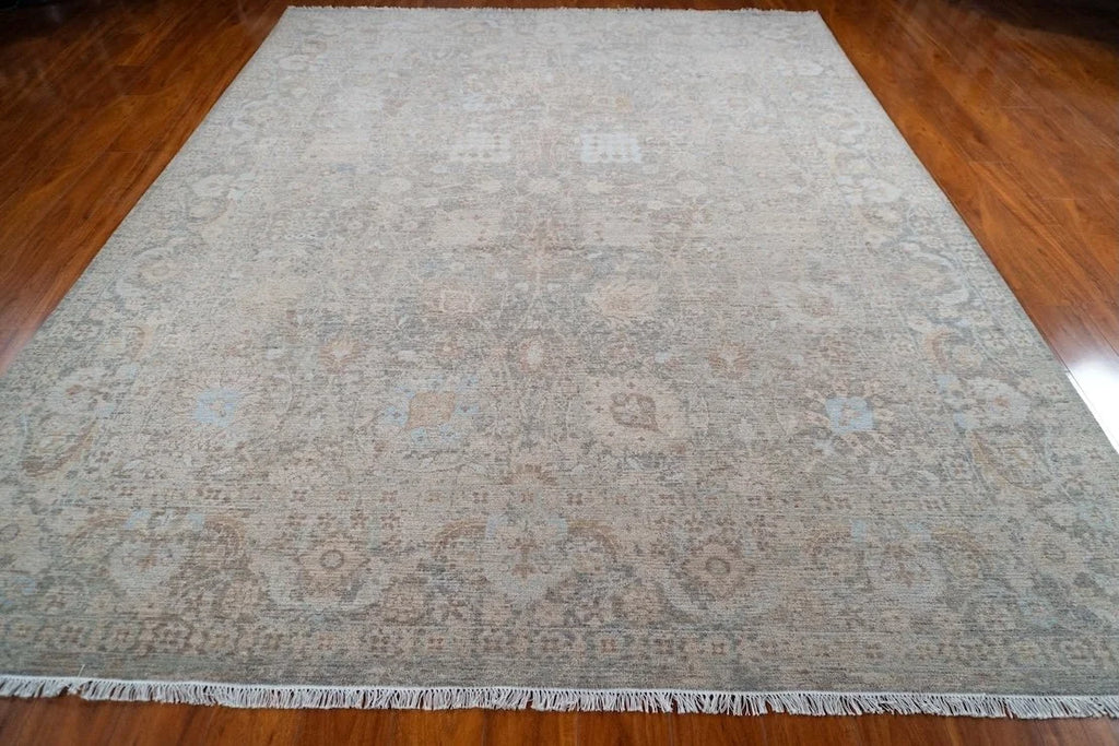 8'x10'2" Laana, Transitional