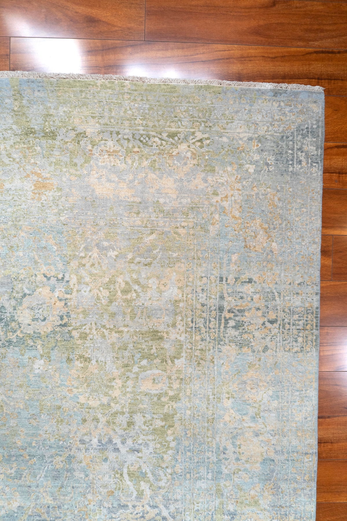 9' x 12' 2" Lagos, Transitional