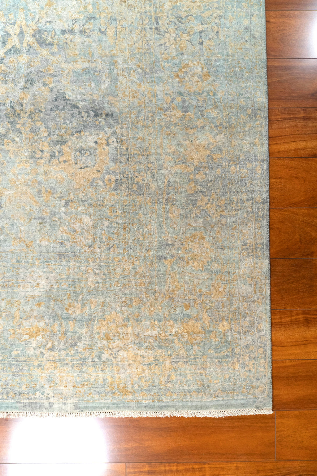 9' x 12' 2" Lagos, Transitional