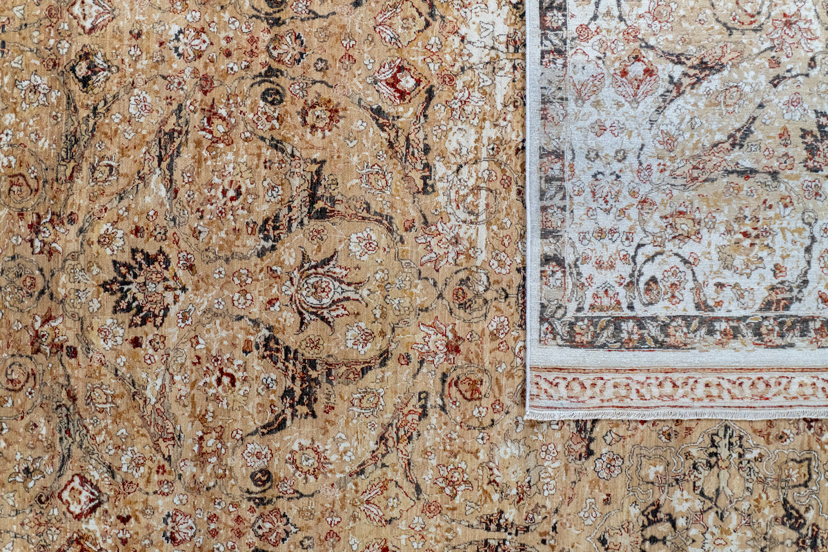 10'1" x 14'4" Denia, Transitional
