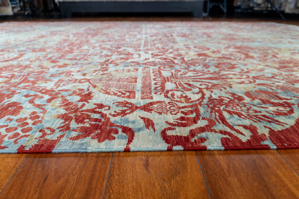 8'11"×12'1" Leo, Transitional